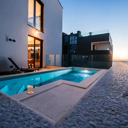 Crystal Ii Appartement