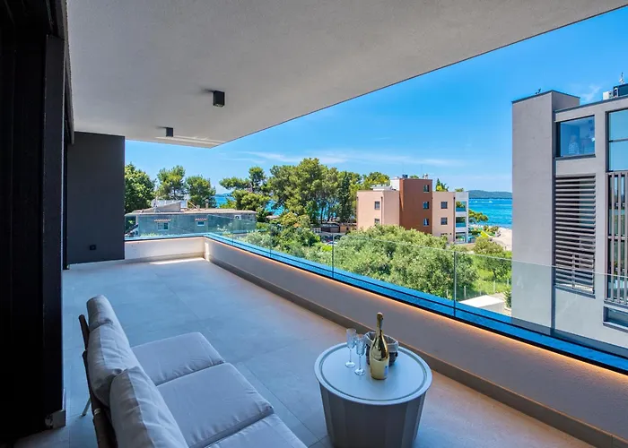 Διαμέρισμα Crystal Ii *