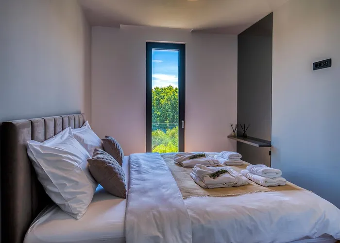 Διαμέρισμα Crystal Ii