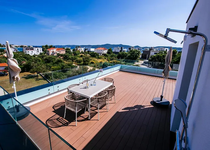 Διαμέρισμα Crystal Ii *