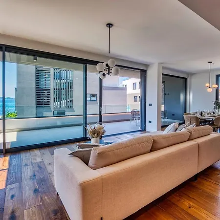 Crystal Ii * Sukošan