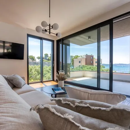 Crystal Ii * Sukošan