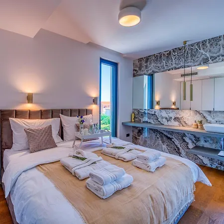 Crystal Ii Appartamento Sukošan